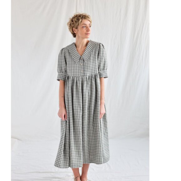 Sailor collar gingham linen dress - Picture 2 of 5